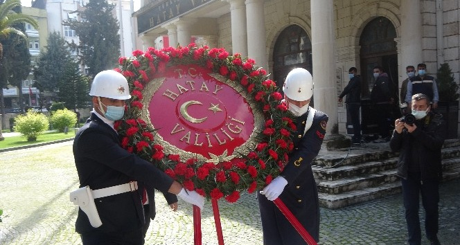 Hatay'ın tek Cumhurbaşkanı Tayfur Sökmen vefatının 41. yılında anıldı