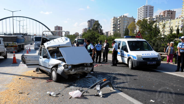 Adana'da Trafik Kazısı 1 Yaralı