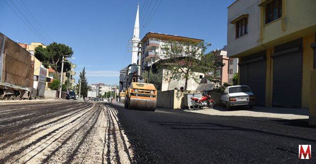 Alparslan Türkeş Caddesi Asfaltlanıyor  