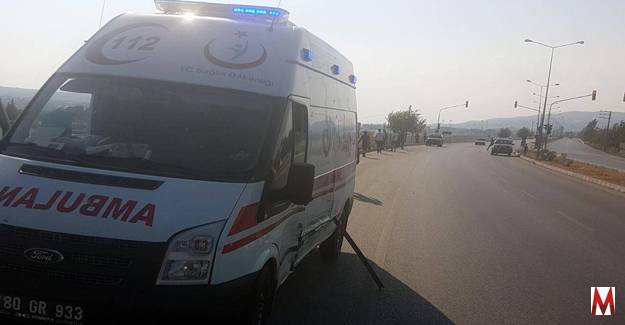 Ambulans ile kamyonet çarpıştı  