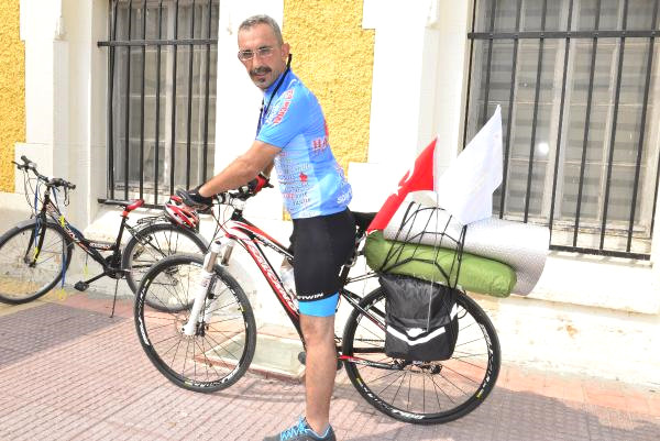 Kök Hücre Bağışı İçin 2 Bin Kilometre Pedal Çevirecek!