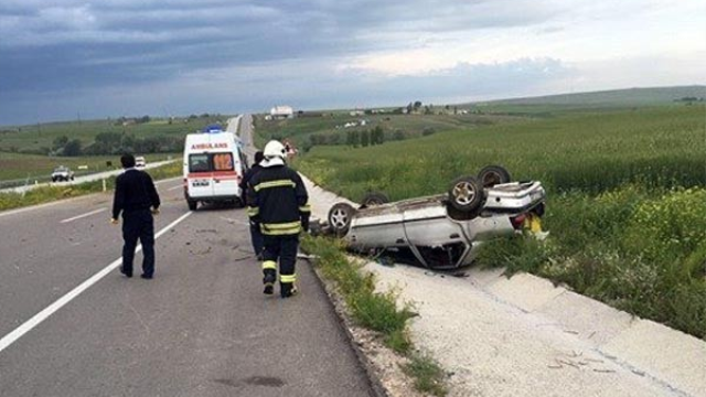 Sorgun'da Otomobil Takla Attı: 4 Yaralı.