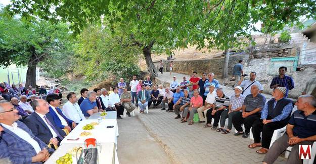 Vali Coşkun'dan köy ziyaretleri  